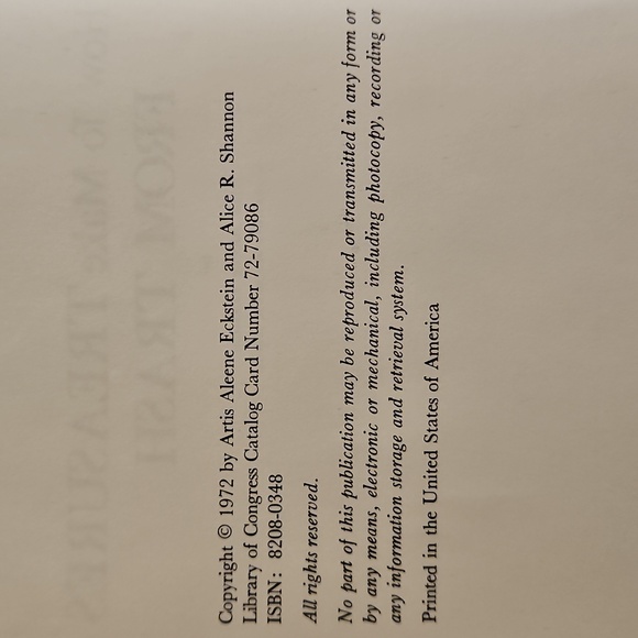 'How to make treasures from trash" 1972 Vintage crafting how to book with Pics - Picture 4 of 7